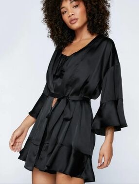 Nasty Gal Satin Ruffle Mini Robe Black Lingerie Bridal Bachelorette Sexy Size 2X